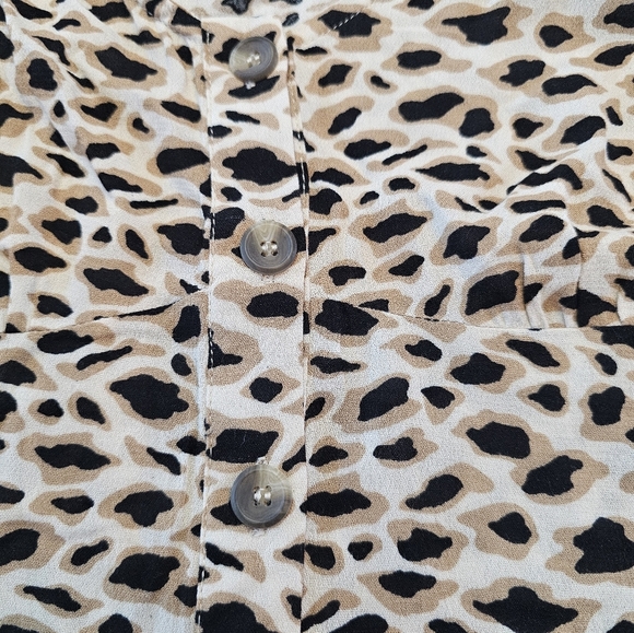 Takara Leopard Print Blouse Size S | Button Down Ruched Sleeve Animal Print Top - Picture 2 of 7
